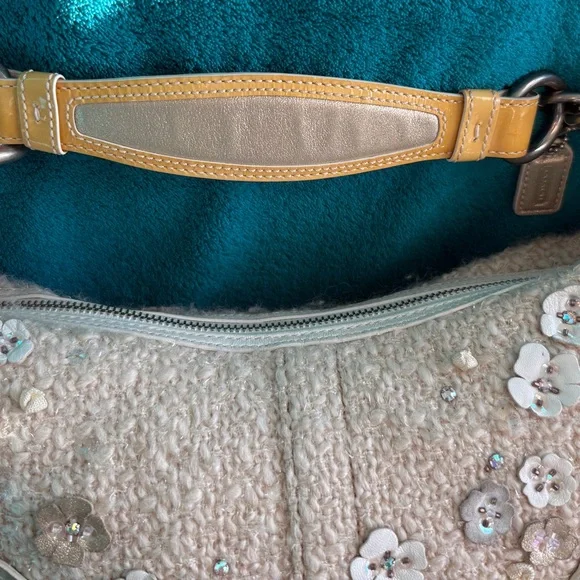 Coach Chelsea Tea Rose RARE Leather Tweed SoHo Bag - Picture 8 of 16